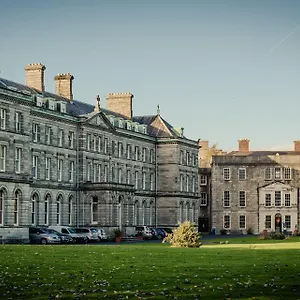 Dcu Hallows Apartment